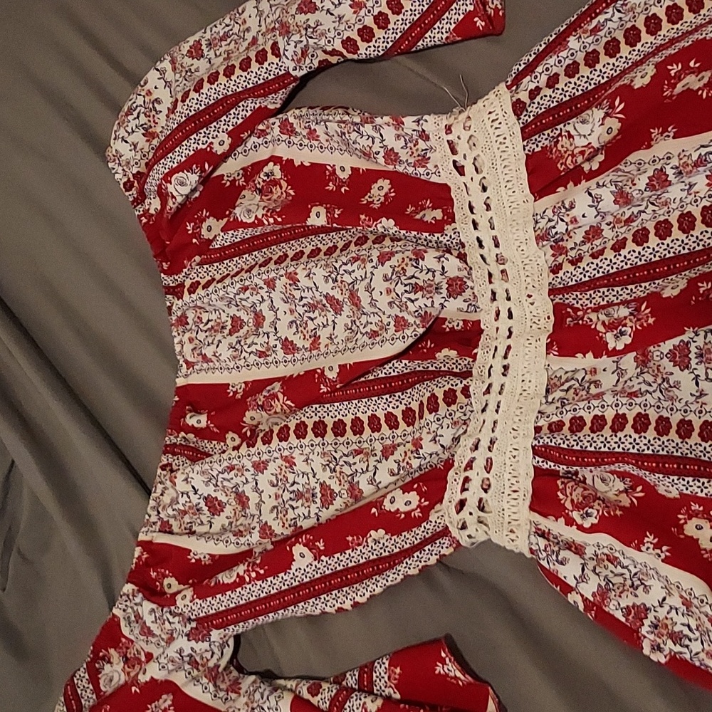 Romper - Picture 2 of 2